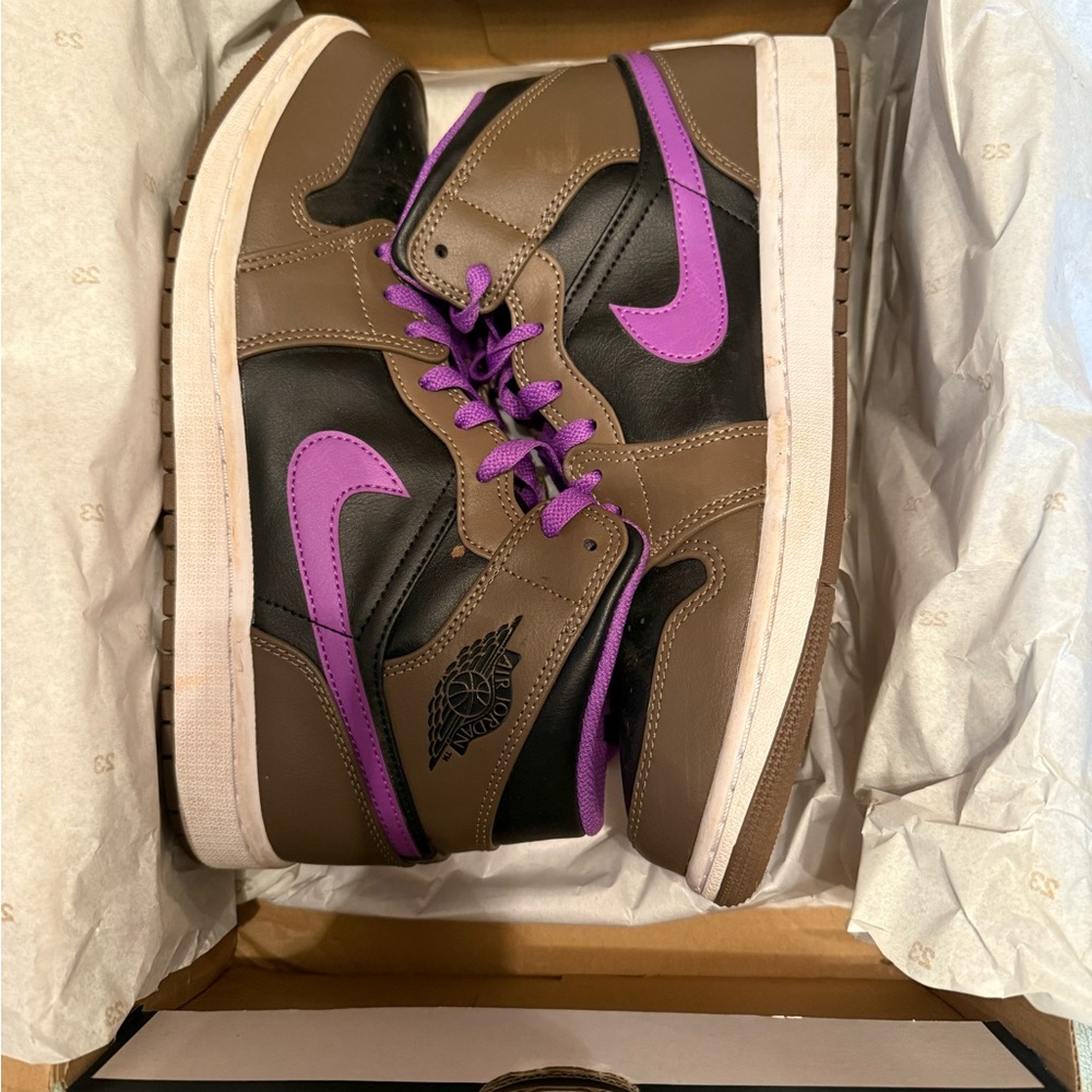 Nike Jordan 6 Rings - Purple and Brown